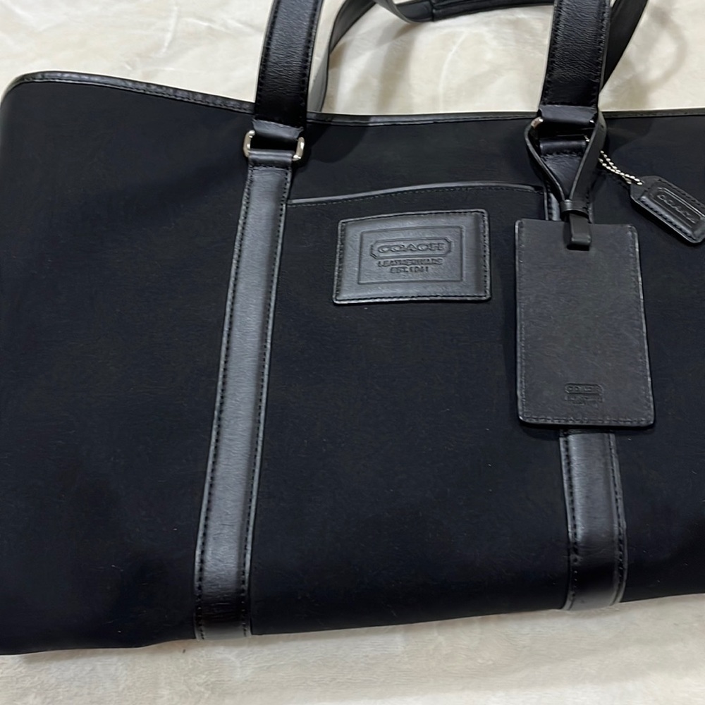 Travel bag, travel in style w coach, New never used!